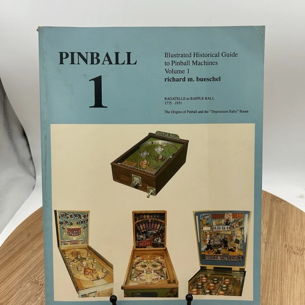 PINBALL Volume 1 &‎ 2 Historical Guide To Pinball Machines ~ Richard Bueschel